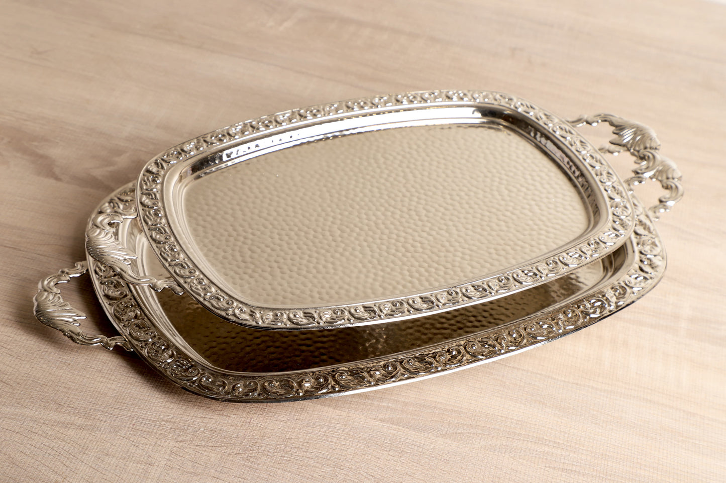 Ensemble de 2 Plateaux طبقات