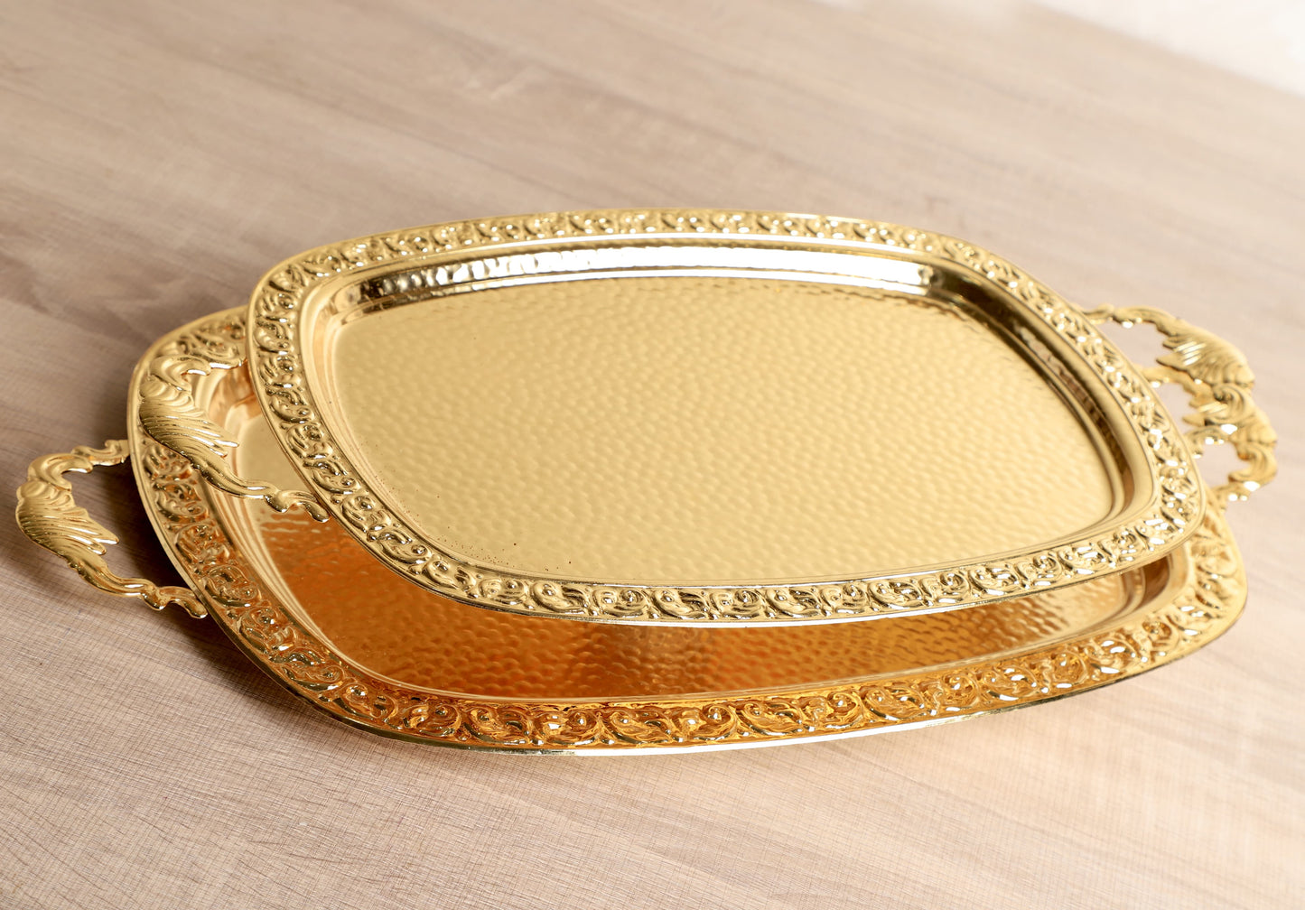 Ensemble de 2 Plateaux طبقات