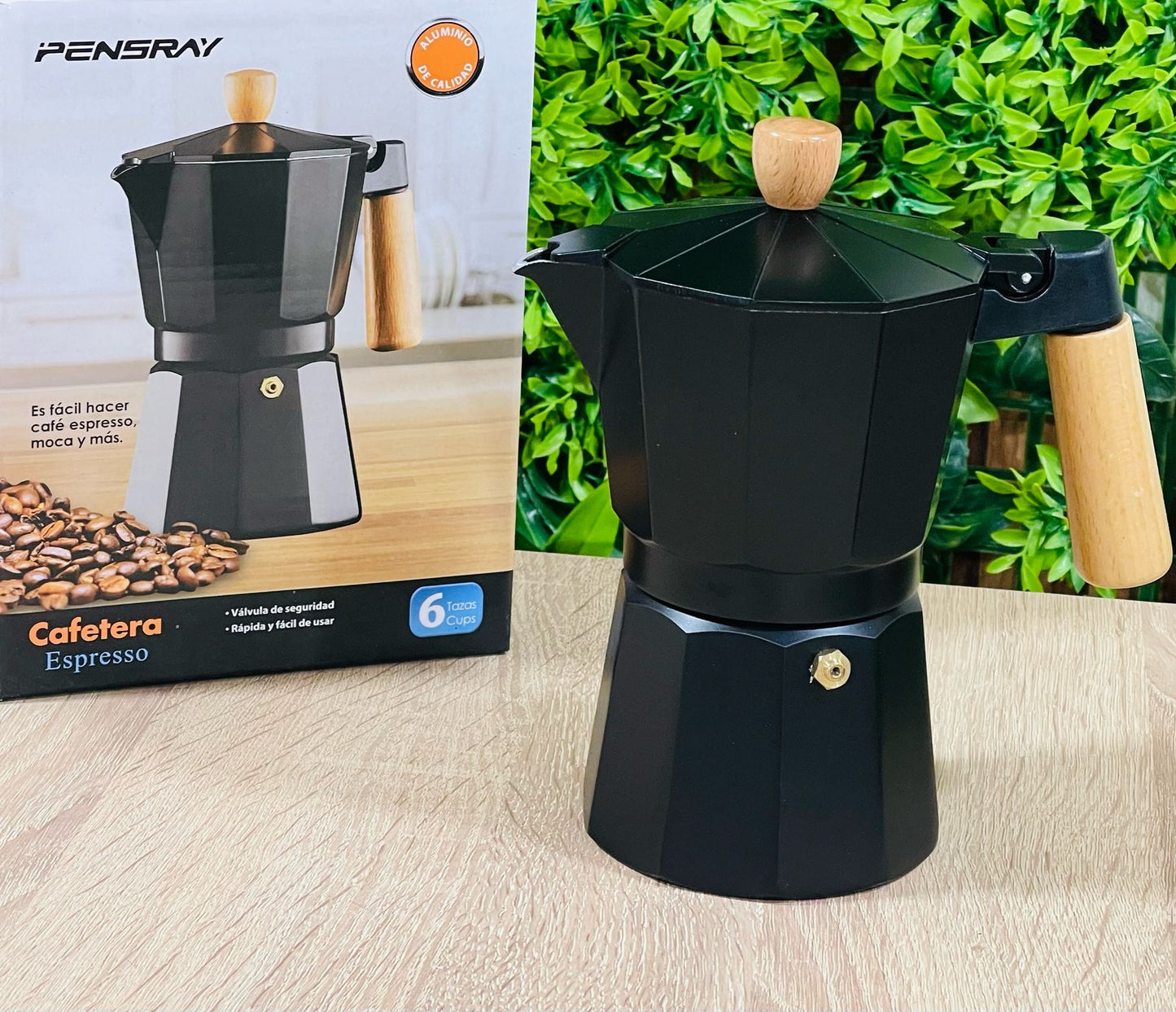 Cafetière expresse 6Tasses en noir