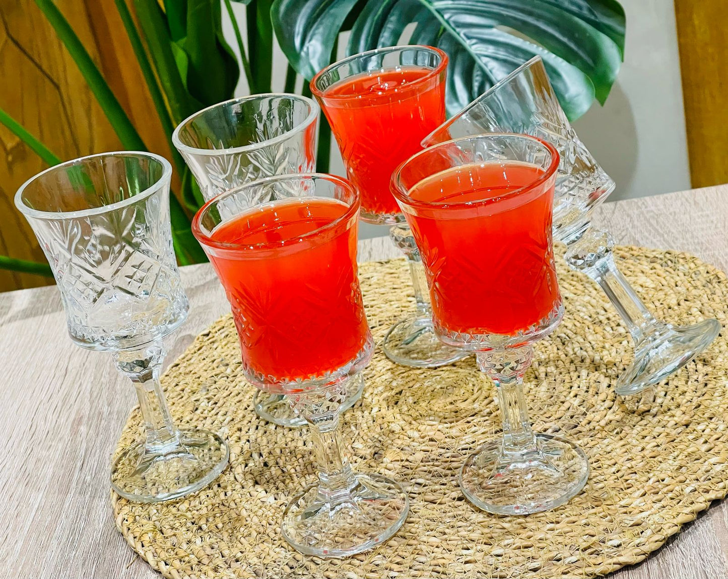 Coupe à Jus en Verre اكواب عصير بلورية (6 pièces)