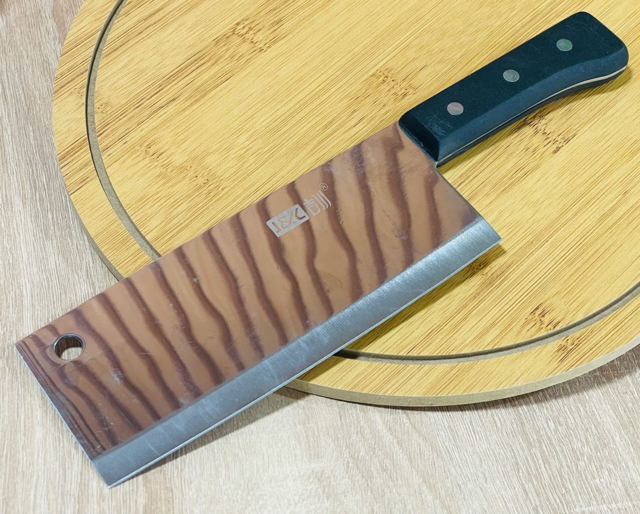 Hache de cuisine ساطور