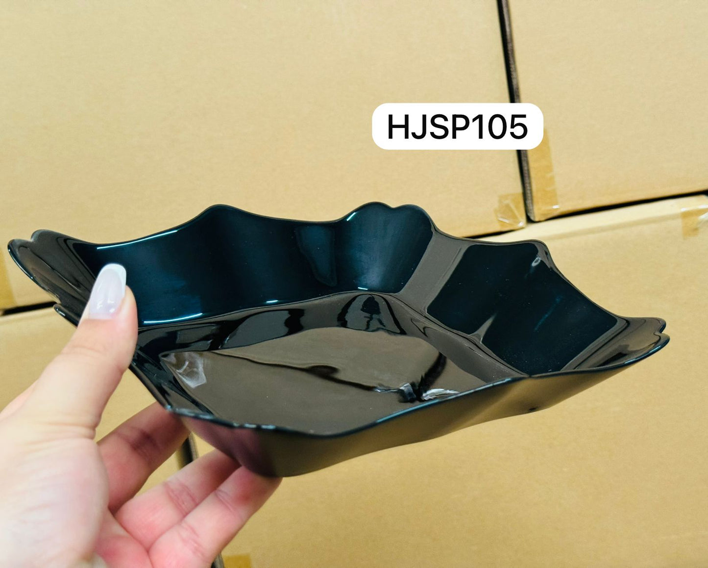Assiette carre en noir 1 pcs صحن غارق