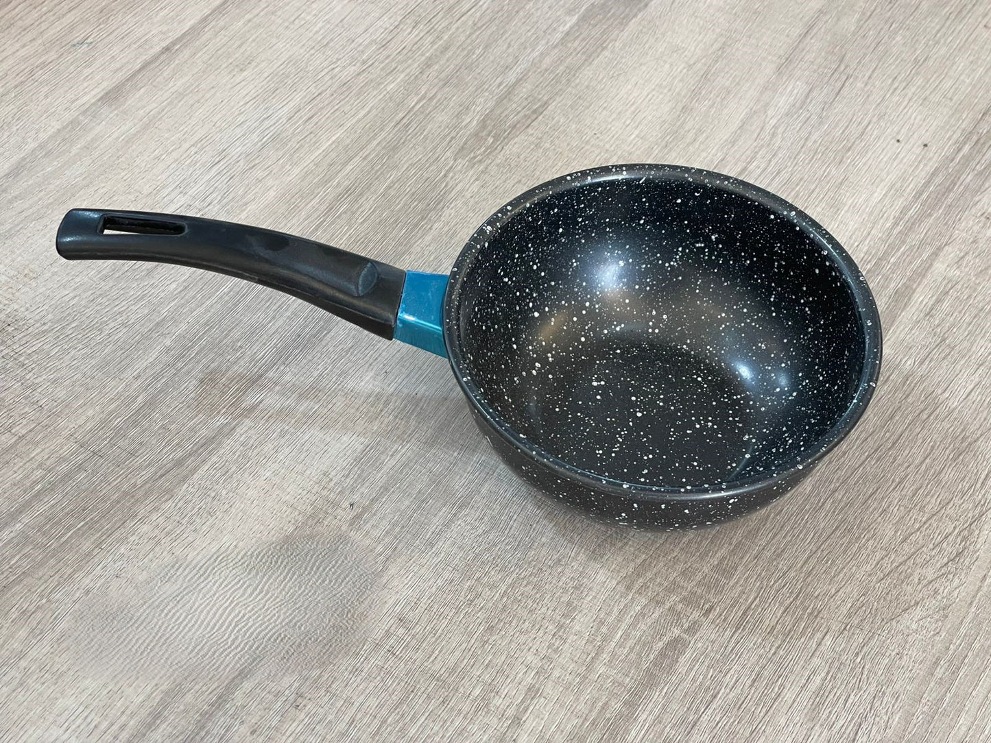 poêle 22 cm