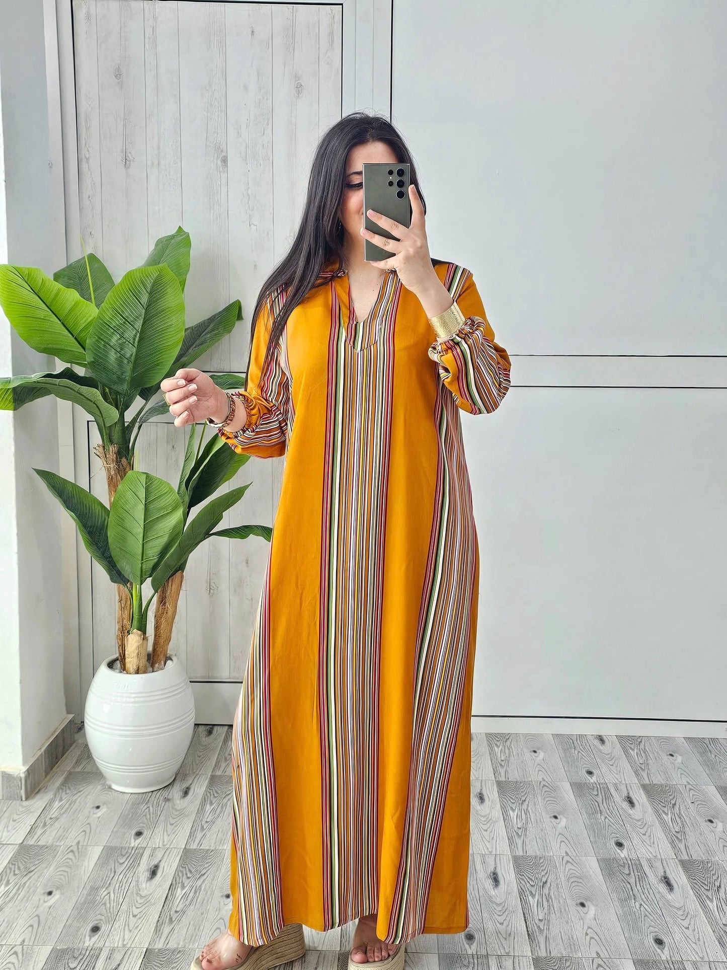 Jebba Ish Ish بدون اختيار اللون