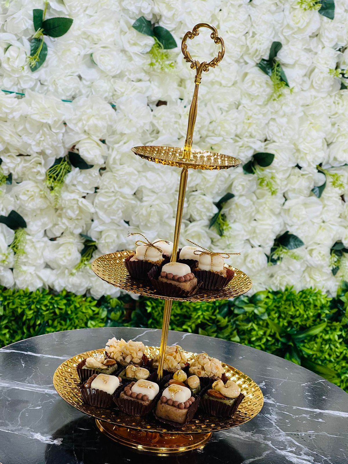 Présentoir à gâteau 3 étage dorée