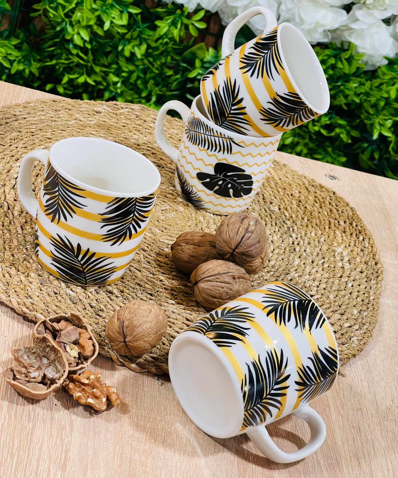 5 Tasse feuilles café au lait