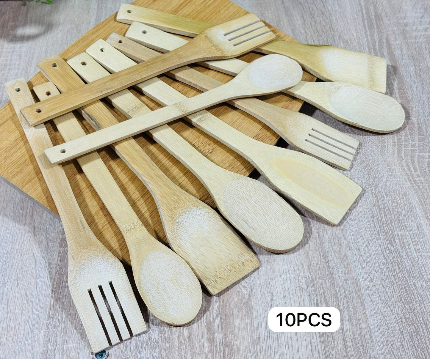 Ménager en bois 10 pièces