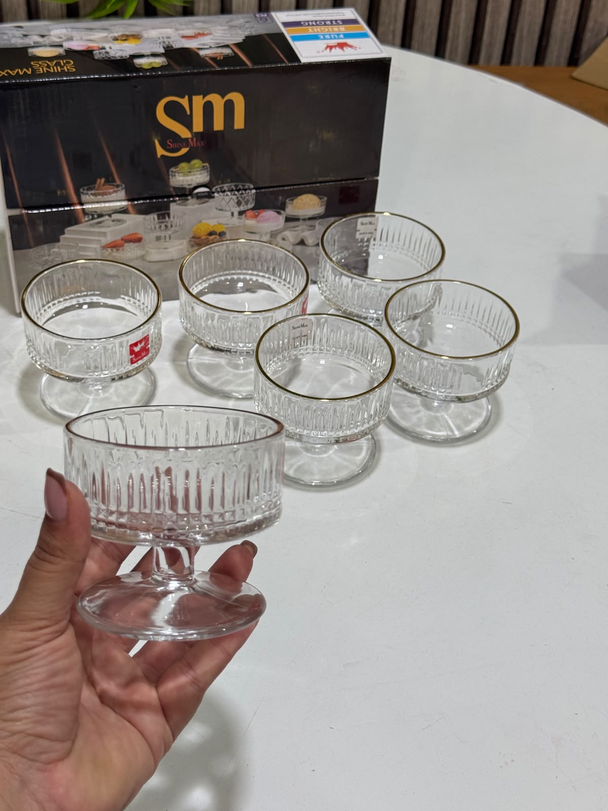 Service de 6 pièces en Verre