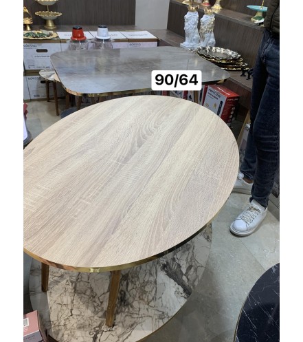 - table 90*64cm