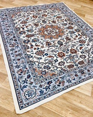 Tapis مرقوم