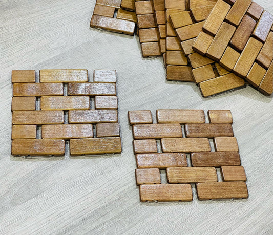 Sous Plat Carré en Bois 6 pièces