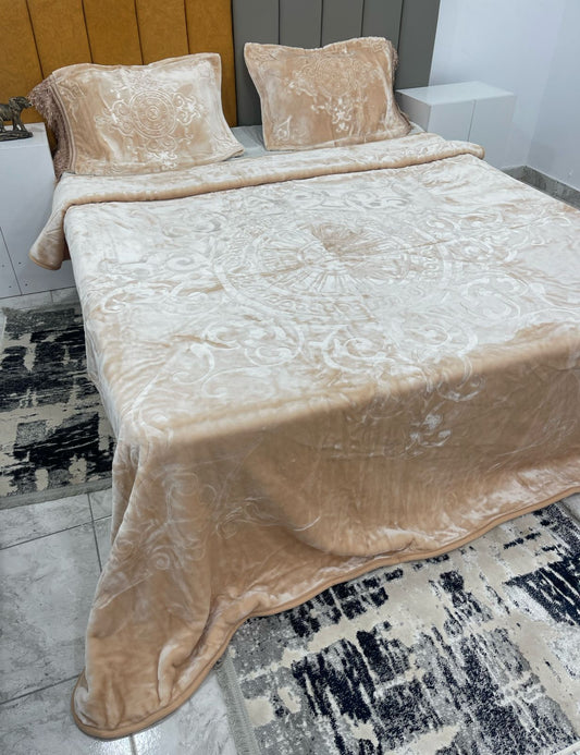 Couvert lit panda فرش