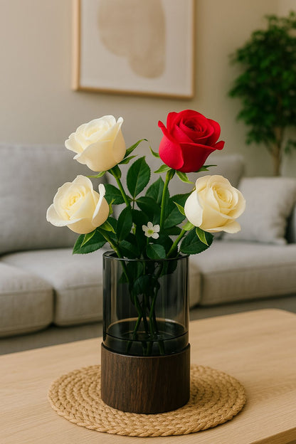 vase en verre noir