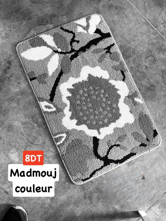 Tapis اللون و النقشة