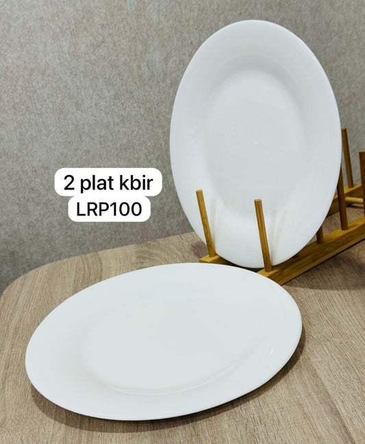 2 assiettes  Gm