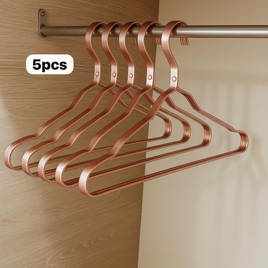 Lot de 5  cintres  rose