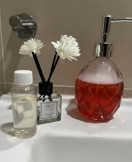 Pack Diffuseur de parfum+ distributeur  savon liquide code 5