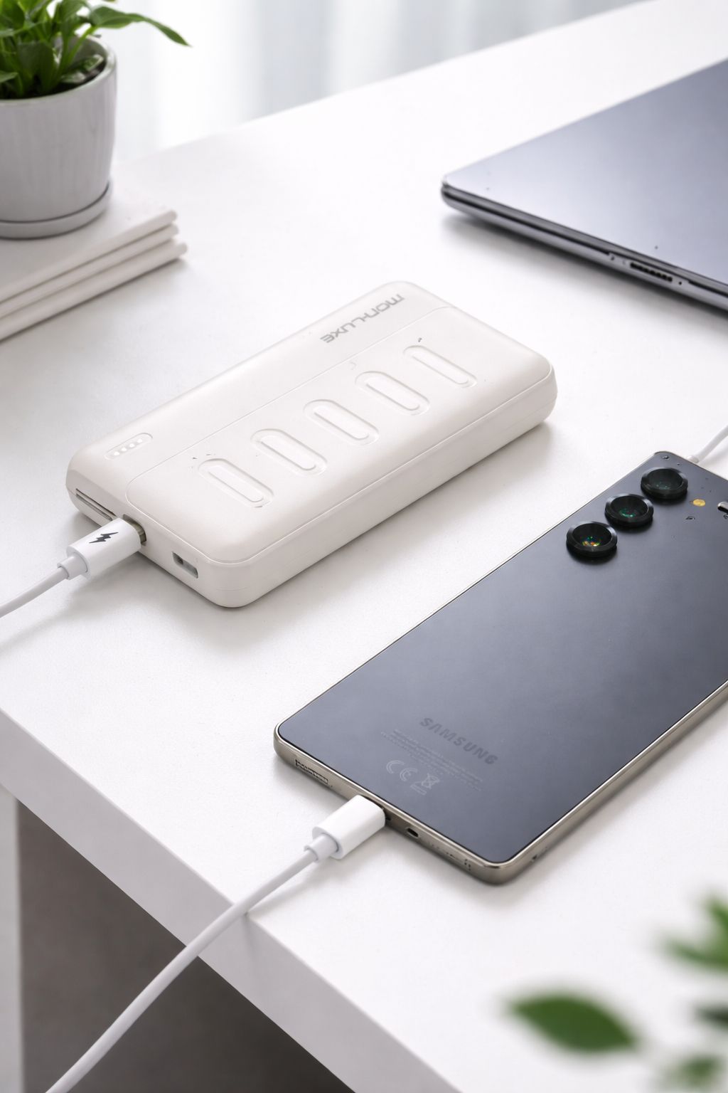 Power Bank MON LUXE 10000 MAH White / Blanche