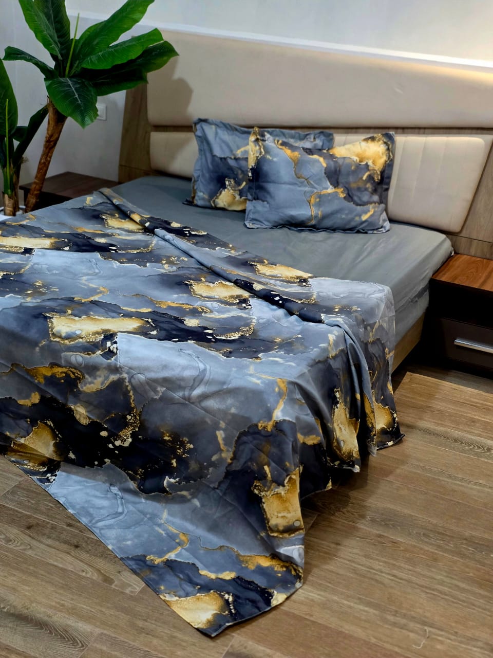 Drap Housse 2 places  ملحفة  غطاء و قشور مخادد  /230*240+75*55