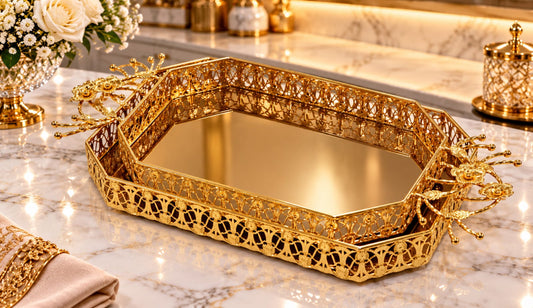 Série de 2 Plateaux Dorés
