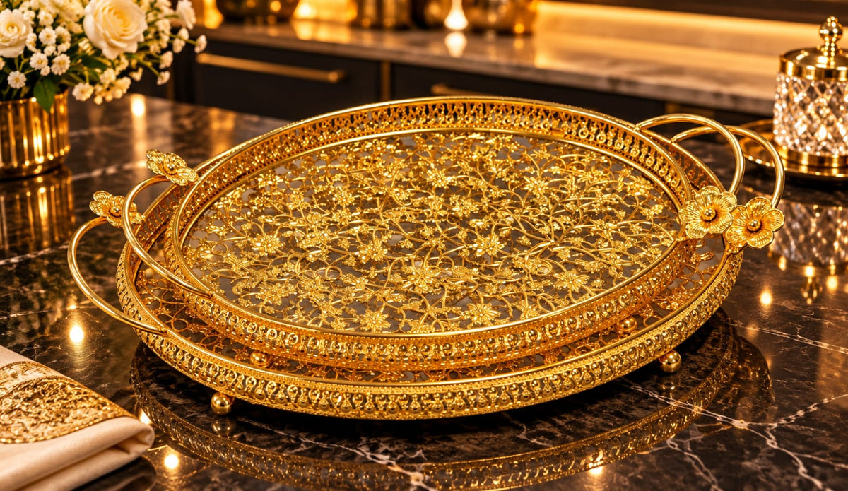 Série de 2 Plateaux Dorés