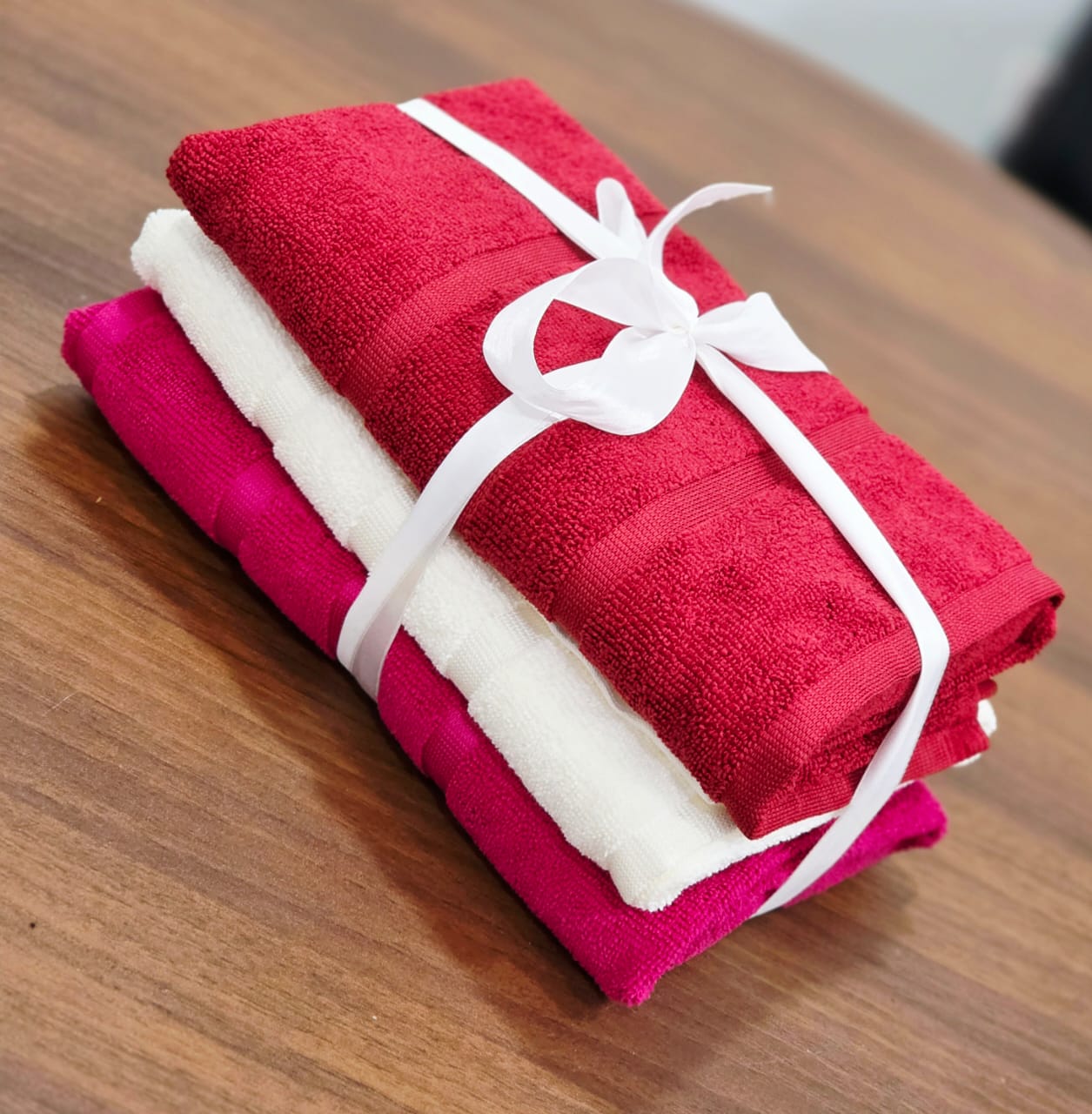 Pack de 3 serviettes مدموجين